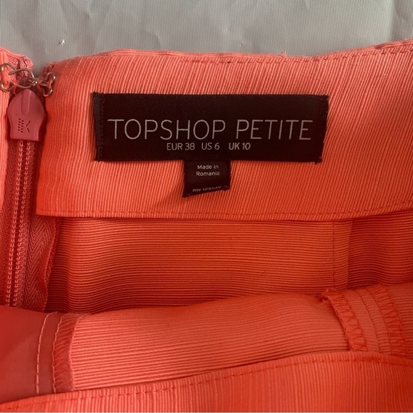 🌸 TopShop Petite Pink Mini Skort - Size 6, Elevate Your Summer or Party Look!🌸 - Picture 10 of 12
